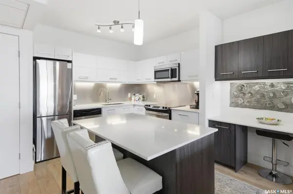 404 C AVENUE S #217, Saskatoon, SK S7M 5M9