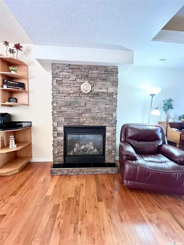 211 20th STREET W #2, Prince Albert, SK S6V 4G5