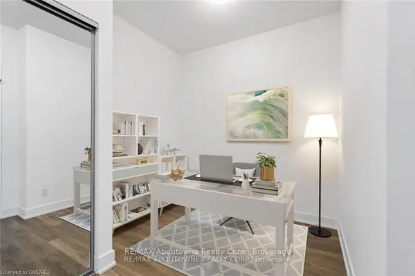 297 Oak Walk DR #2207, Oakville, ON L6H 3R6