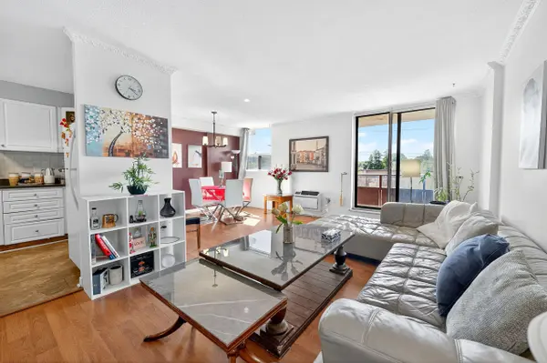 1881 Jane ST #401, Toronto W04, ON M9N 3S7