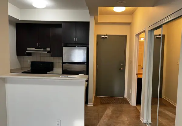 5170 Winston Churchill BLVD #113, Mississauga, ON L5M 0P2