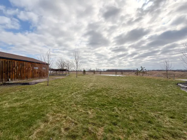 2411 Shurie RD, West Lincoln, ON L0R 2A0