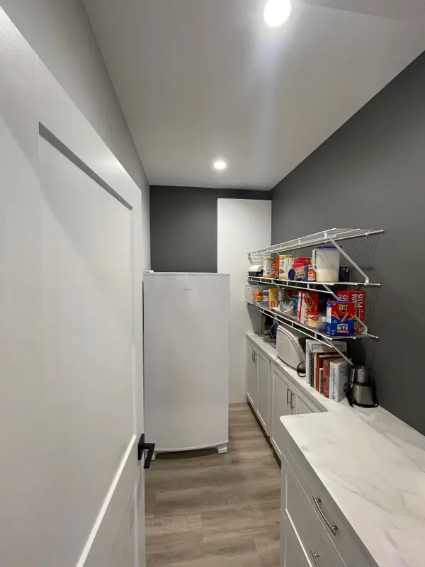 255 Albert ST #2, Huron East, ON N0G 1H0