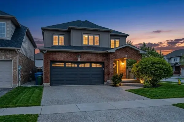 176 Colonial DR, Guelph, ON N1L 1T7