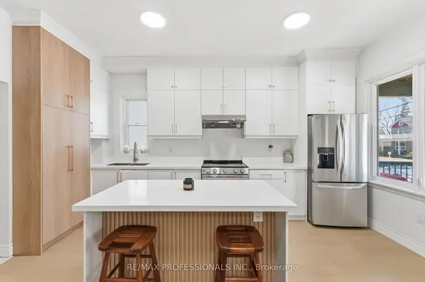 14 Kidd AVE, Grimsby, ON L3M 3S3