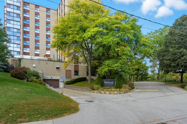 20 Berkley ST #702, Cambridge, ON N1S 4S8