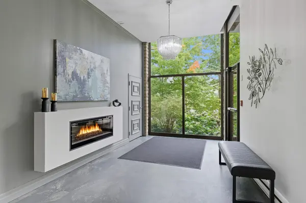 20 Berkley ST #702, Cambridge, ON N1S 4S8