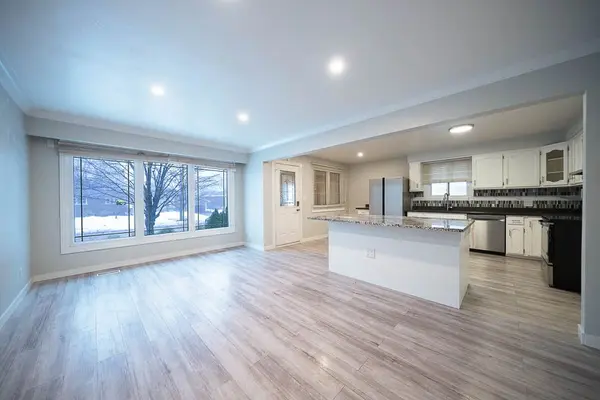 45 Buckingham ST, Brantford, ON N3R 3B2