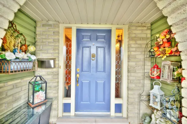 698 Buffalo RD, Fort Erie, ON L2A 5T6