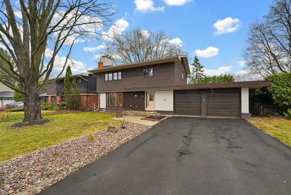 7 Gagnon CT, Kanata, ON K2K 1A7