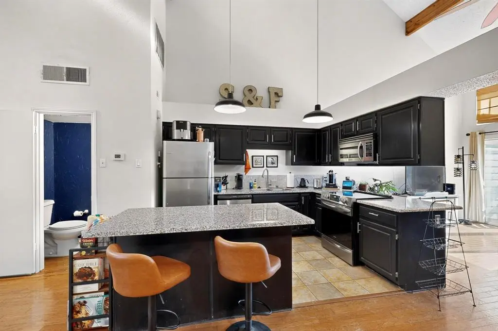 9222 Church Road #114, Dallas, TX 75231