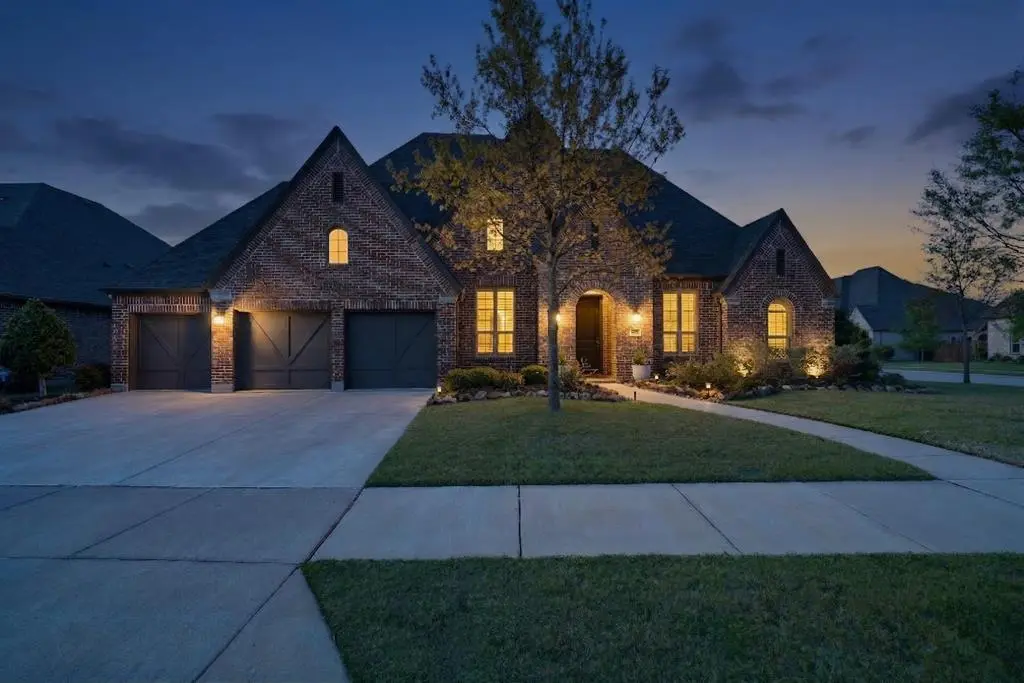 9921 Peninsula Point, Little Elm, TX 75068