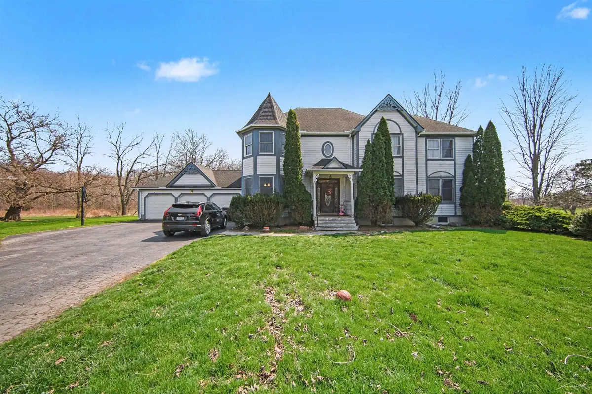 5207 Turnberry CT, Tecumseh, MI 49286