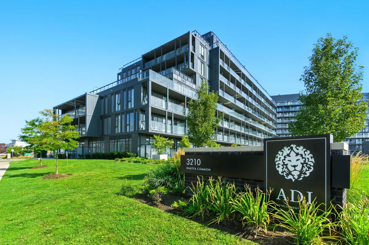 3210 Dakota Common #A814, Burlington, ON L7M 2A8