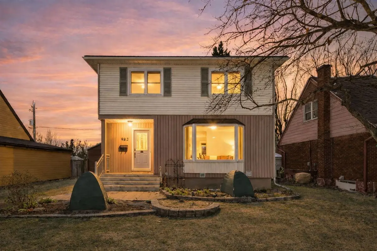 962 Weston DR, Elmvale Acres And Area, ON K1G 1X2