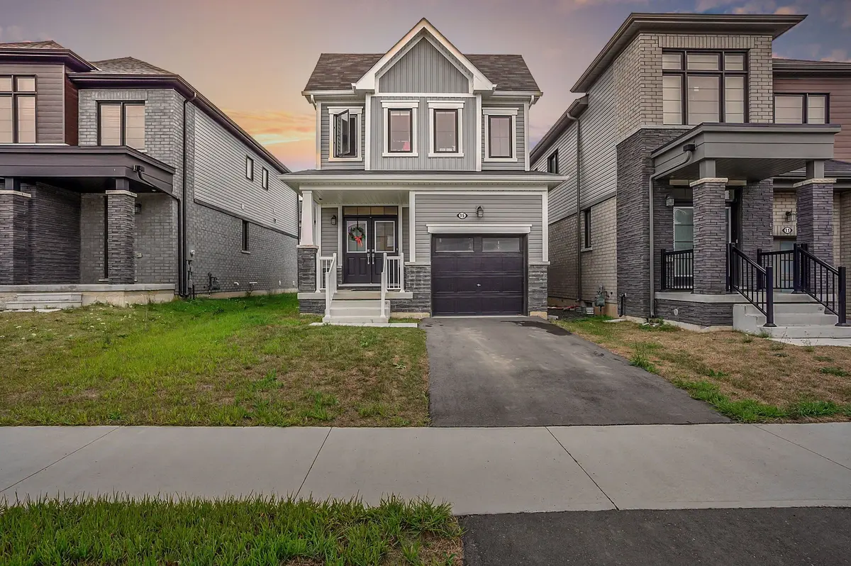 15 Sun Haven LN, Thorold, ON L2V 0K6