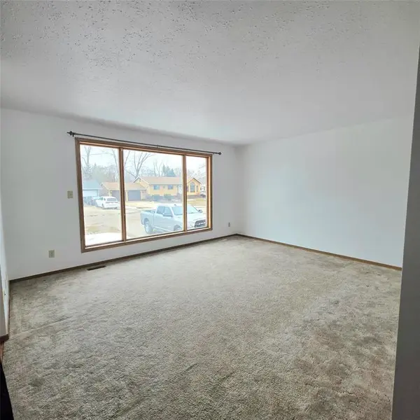 28 7th ST, Gladstone, MB R0J 0T0