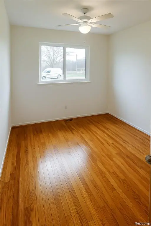 27441 Avondale ST, Inkster, MI 48141