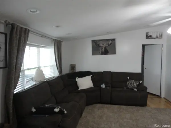 815 Jacobs Landing, Raisinville Township, MI 48161