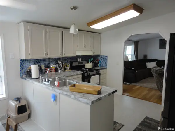 815 Jacobs Landing, Raisinville Township, MI 48161