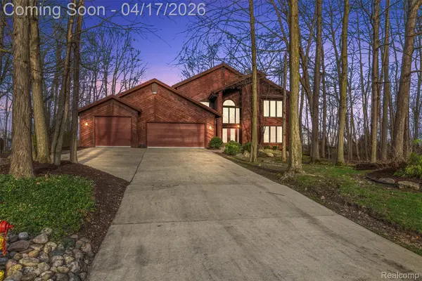 5113 Dye Hill CT, Flint Charter Township, MI 48532