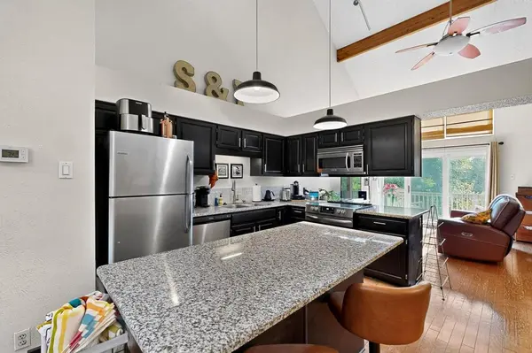 9222 Church Road #114, Dallas, TX 75231