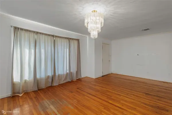 1902 Mccutcheon Avenue, Shreveport, LA 71108