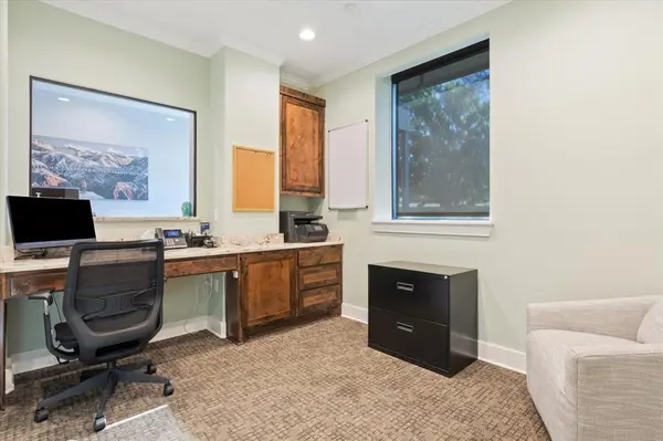 1927 Columbus Avenue, Waco, TX 76701