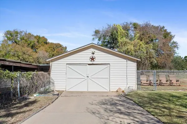 321 County Road 1630, Clifton, TX 76634