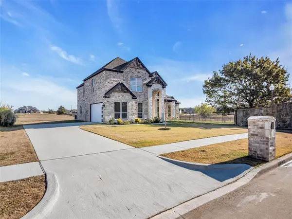 2900 Terrytown Drive, Ennis, TX 75119