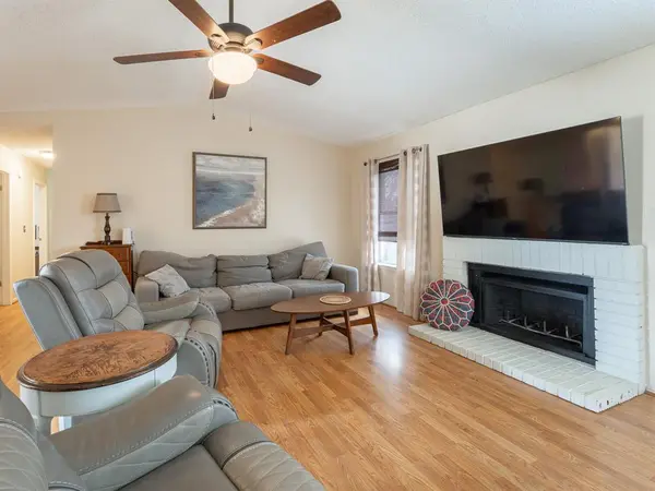 8236 Mark Lane, Watauga, TX 76148