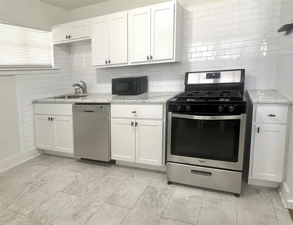 4417 Diaz Avenue, Fort Worth, TX 76107