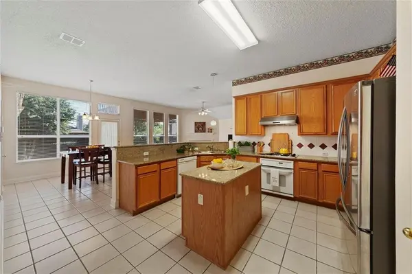 3628 Estacado Lane, Plano, TX 75025