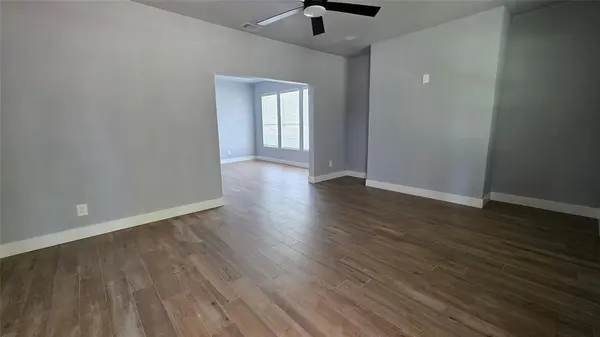 2936 S Jennings Avenue, Fort Worth, TX 76110