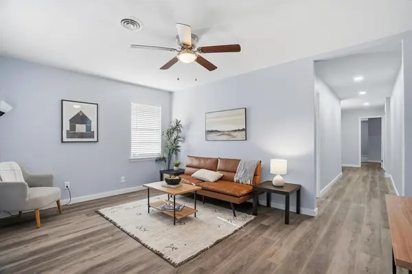 604 E 5th Street, Weatherford, TX 76086