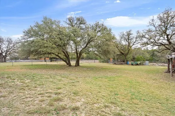 1118 W Main Street, Gatesville, TX 76528
