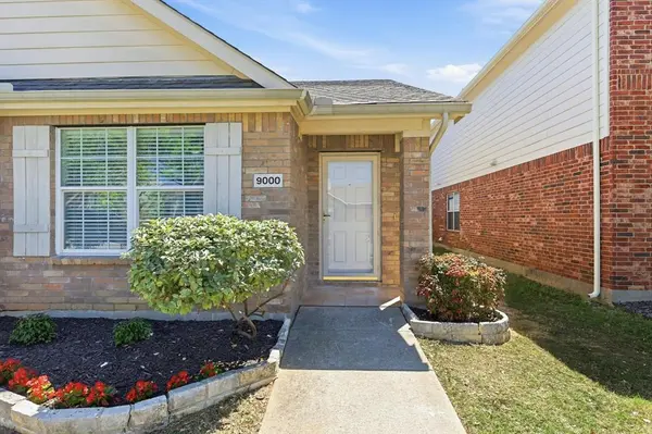 9000 Stewart Street, Cross Roads, TX 76227