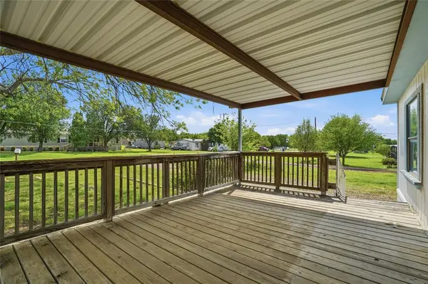 4400 Kristy Court, Granbury, TX 76049