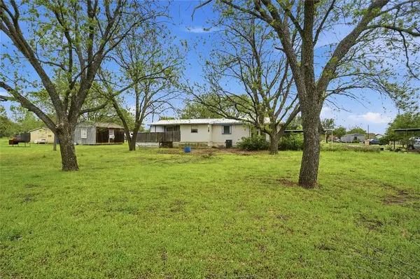 4400 Kristy Court, Granbury, TX 76049