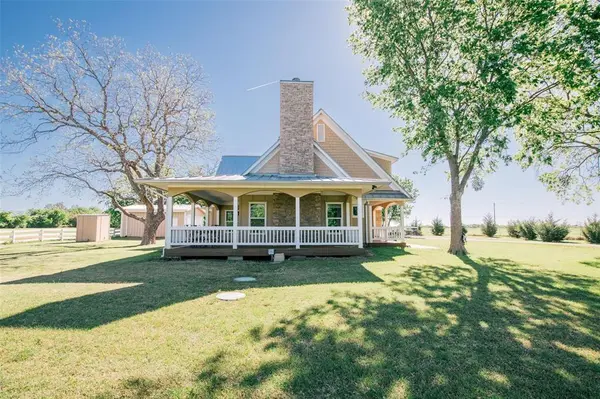 9373 Fm 428, Aubrey, TX 76227