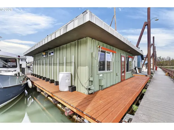 18989 NE Marine DR #A7, Portland, OR 97230