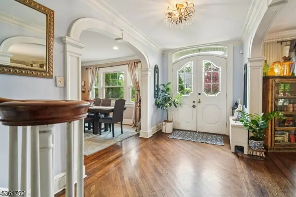 27 Fairway Dr, West Orange Twp., NJ 07052