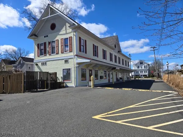 160 Main St, Flemington Boro, NJ 08822