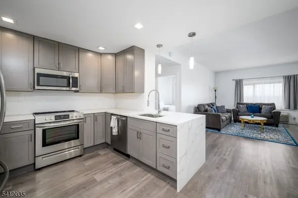 1 Carriage City Plz #1214, Rahway City, NJ 07065