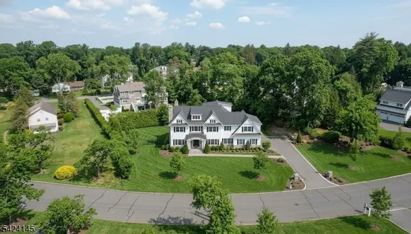 85 May Dr, Chatham Twp., NJ 07928