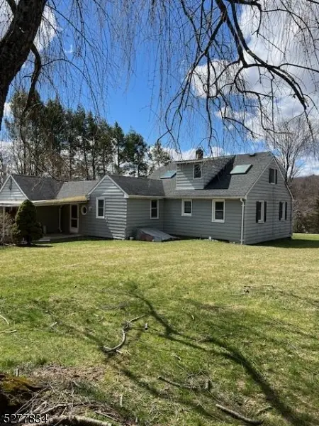 404 Stonetown Rd, Ringwood Boro, NJ 07456