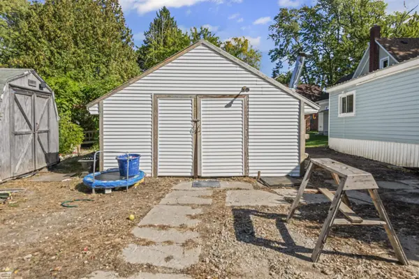 3905 Sheldon RD, Carsonville, MI 48419