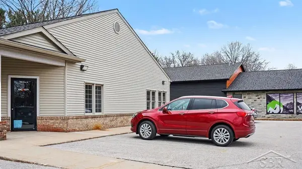 Unit B 5319 N Saginaw RD, Midland, MI 48642