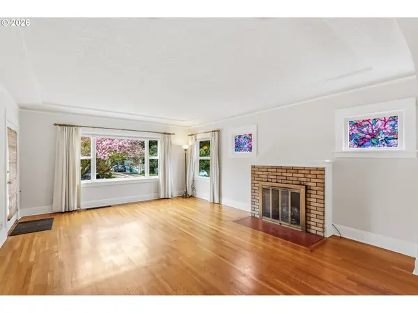 3366 NE OREGON ST, Portland, OR 97232