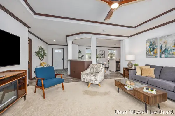 11700 Danton DR, Allendale Twp, MI 49401